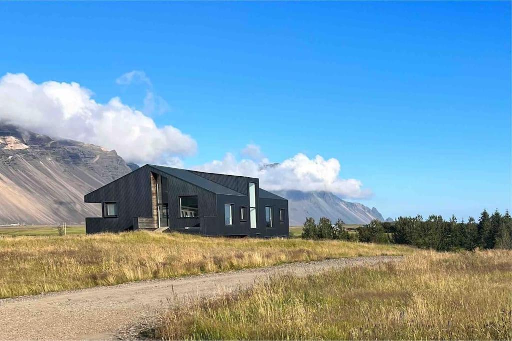 The Blackhouse Höfn Exterior foto